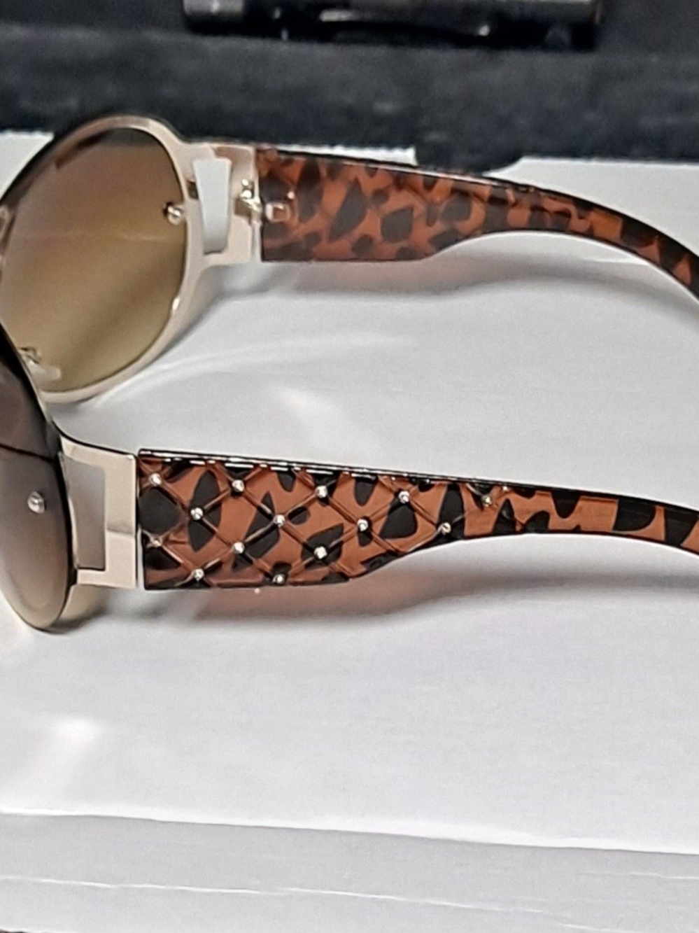 GlamRock Y2K Sheild Sunglasses - Picture 3 of 10